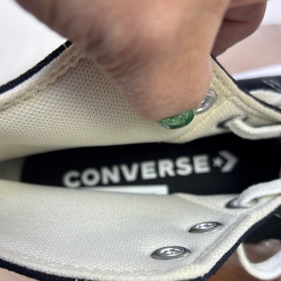 Converse Black and White High-Top Platform Sneakers . Size 5. - Picture 7 of 7
